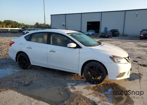 2016 Nissan Sentra S z USA, uszkodzony, nr VIN 3N1AB7AP4GY300209